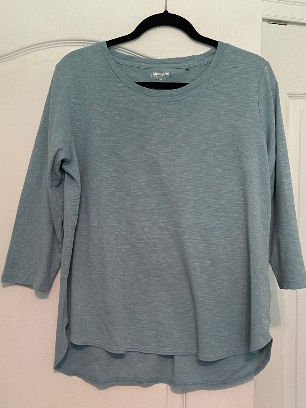 Kirkland Signature Long Sleeve Tee Large Blue